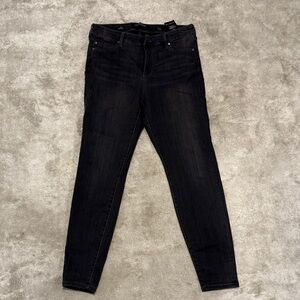 Liverpool 12/31 Classic Black Women's Jeans